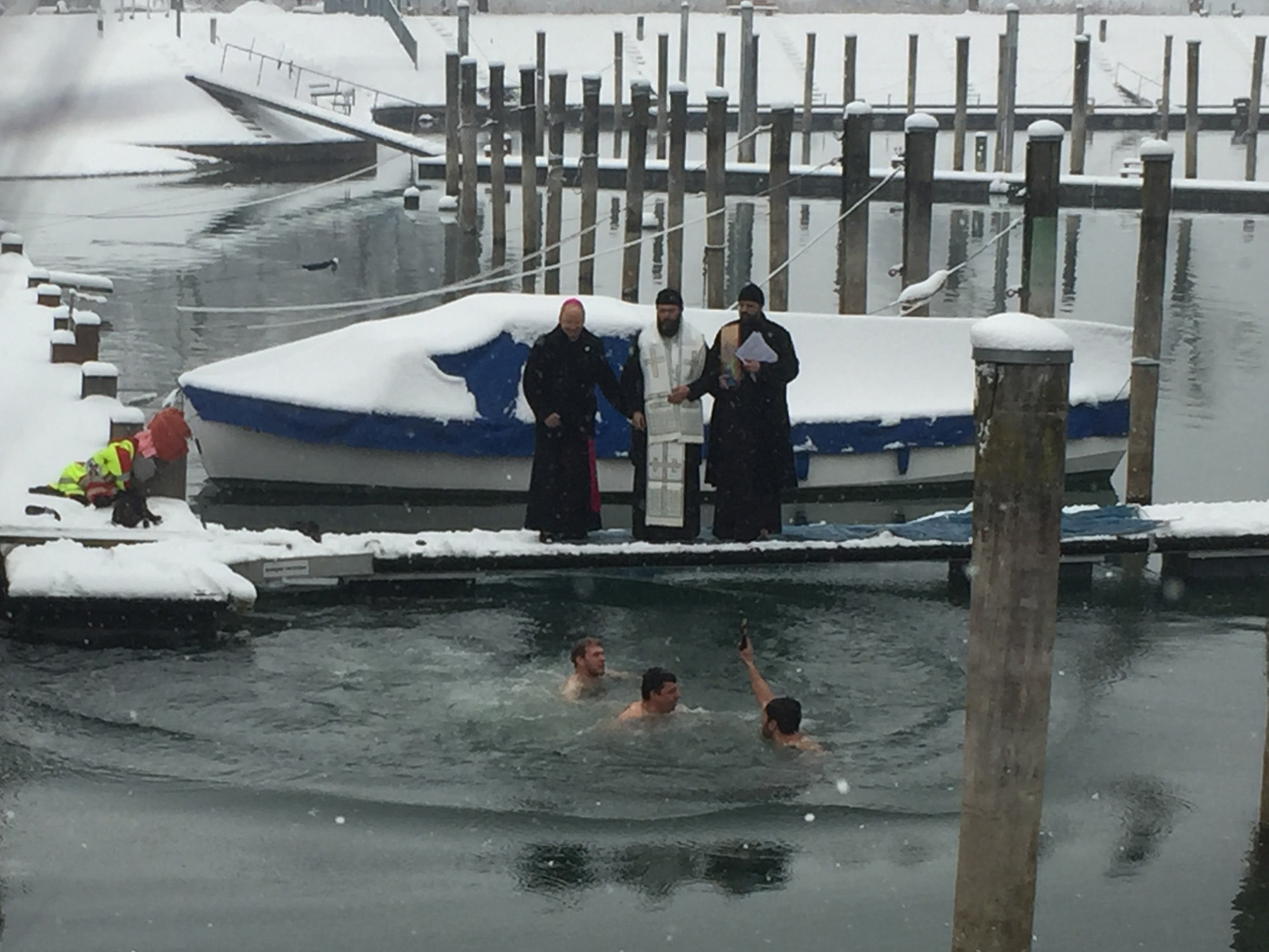 Wasserweihe am 8. Januar 2017 am Bodensee/Bregenz 20170107 08kl 6