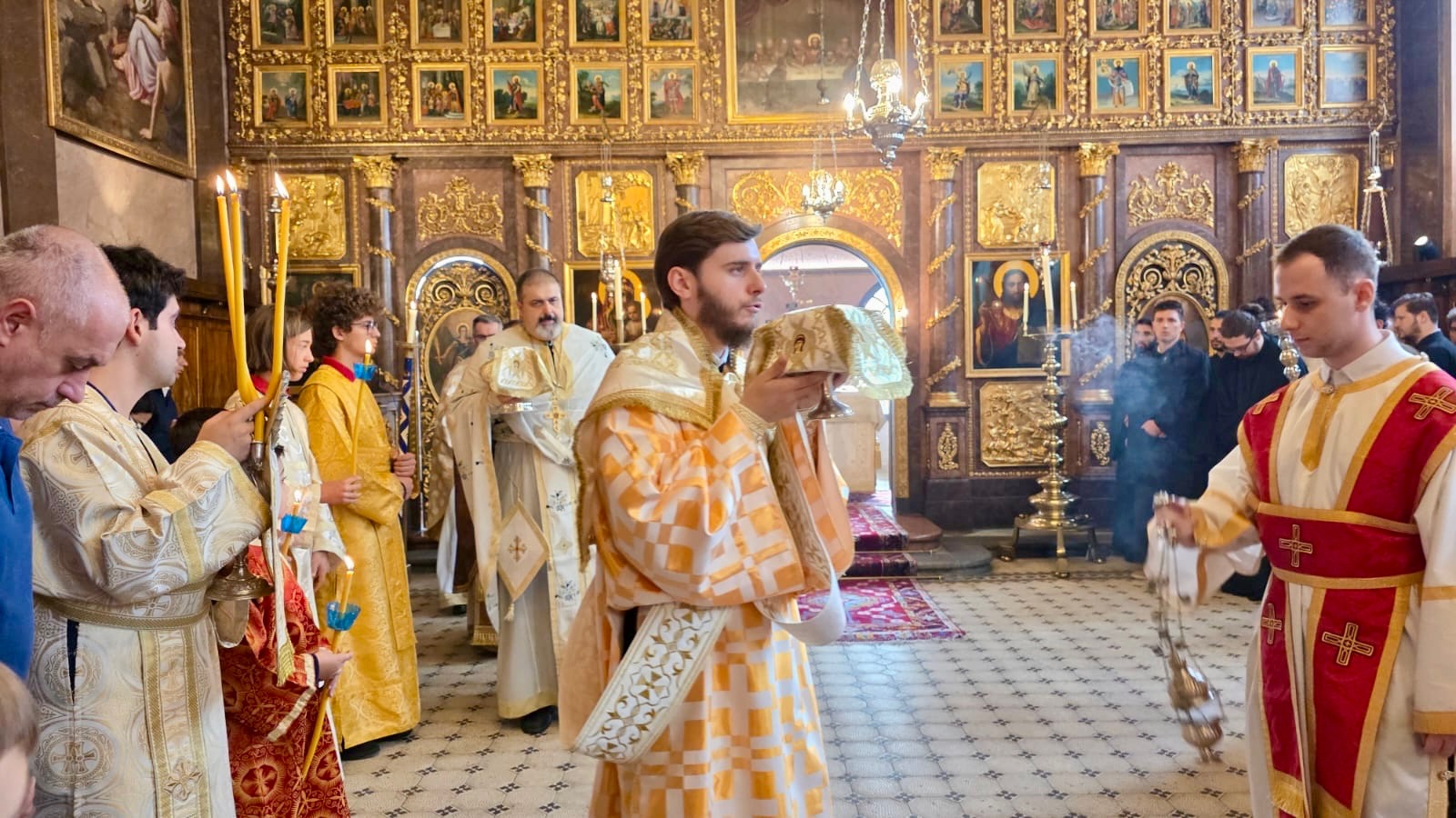 Κυριακὴ μετὰ τὴν Ὕψωσιν τοῦ Τιμίου καὶ Ζωοποιοῦ Σταυροῦ στὸν Ἱερὸ Ναὸ Ἁγίου Γεωργίου Βιέννης