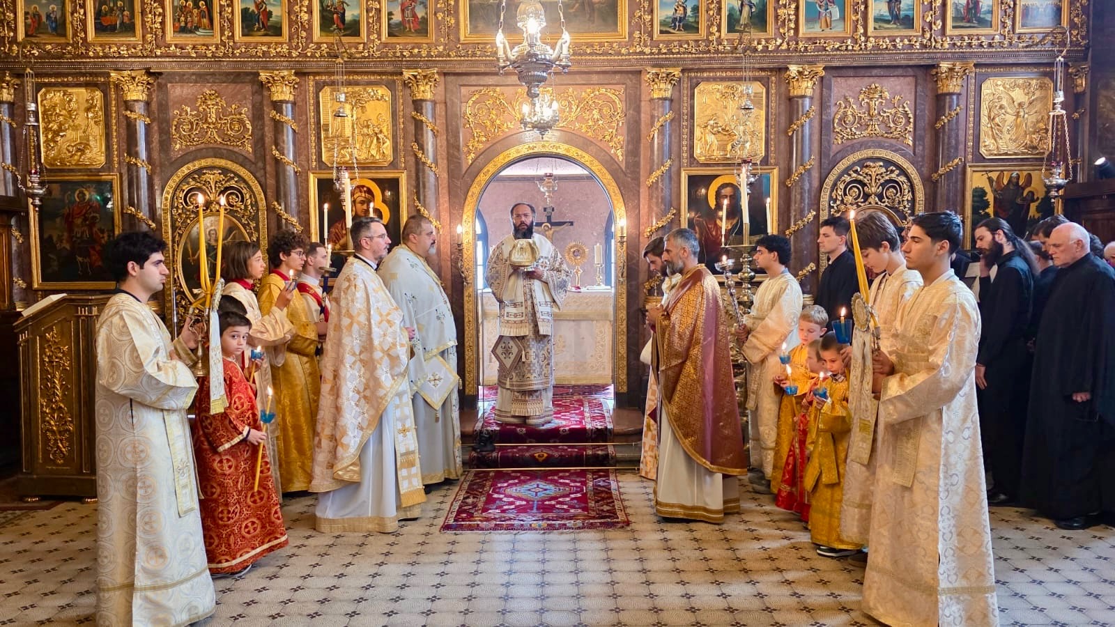 Κυριακὴ μετὰ τὴν Ὕψωσιν τοῦ Τιμίου καὶ Ζωοποιοῦ Σταυροῦ στὸν Ἱερὸ Ναὸ Ἁγίου Γεωργίου Βιέννης