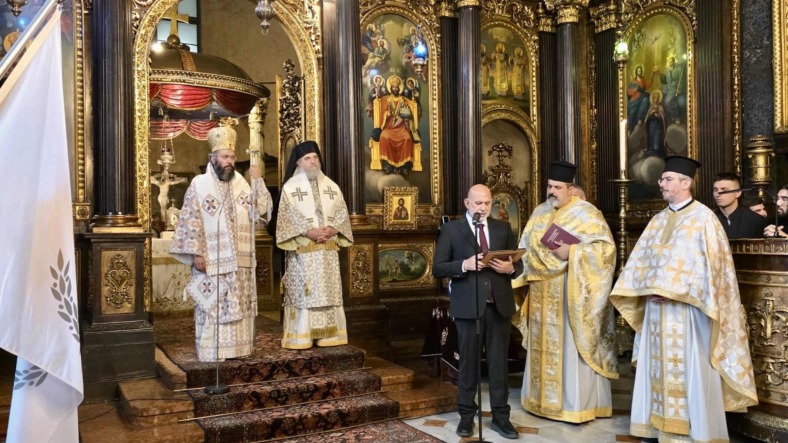 Δισαρχιερατικὴ Θεία Λειτουργία καὶ Δοξολογία γιὰ τὴν Ἐθνικὴ Ἐπέτειο τῆς Κύπρου στὸν Ἱερὸ Καθεδρικὸ Ναὸ Ἁγίας Τριάδος Βιέννης